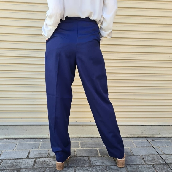 SOLD ~ Vintage tailored navy pants, high waisted size 10 - Picture 3 of 7